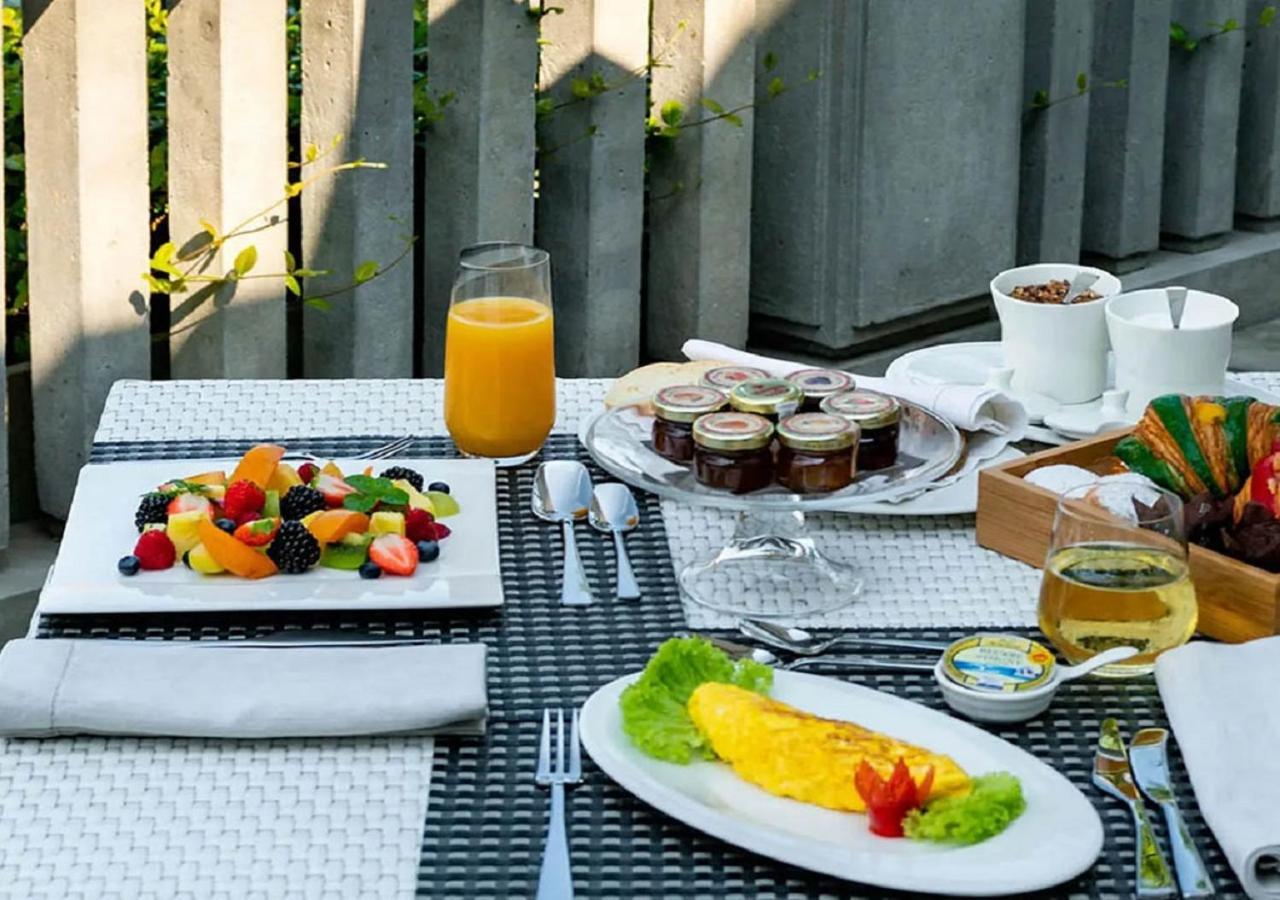 Villa Lario Resort Mandello Манделло-дель-Ларио Экстерьер фото